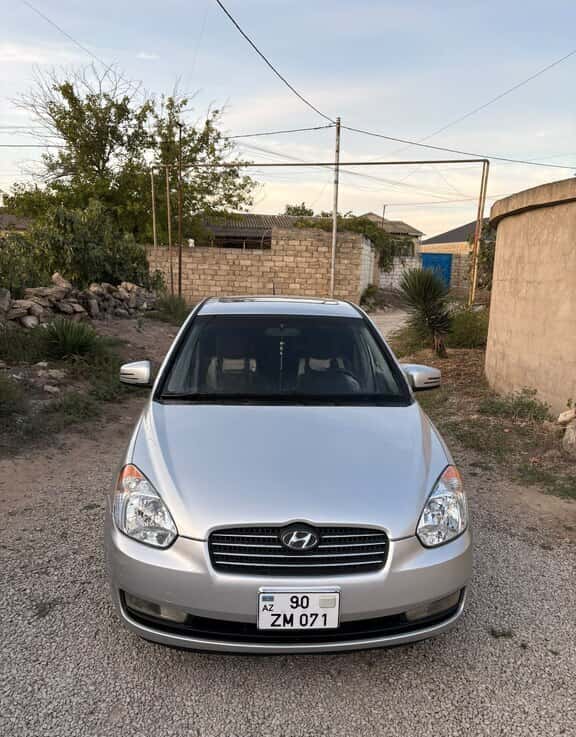 Hyundai Accent, 2006 il, 353600 km, 1.6 L - Tenderyard