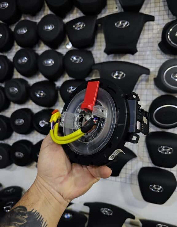 Steering wheel clock spring for Hyundai i30 - Tenderyard