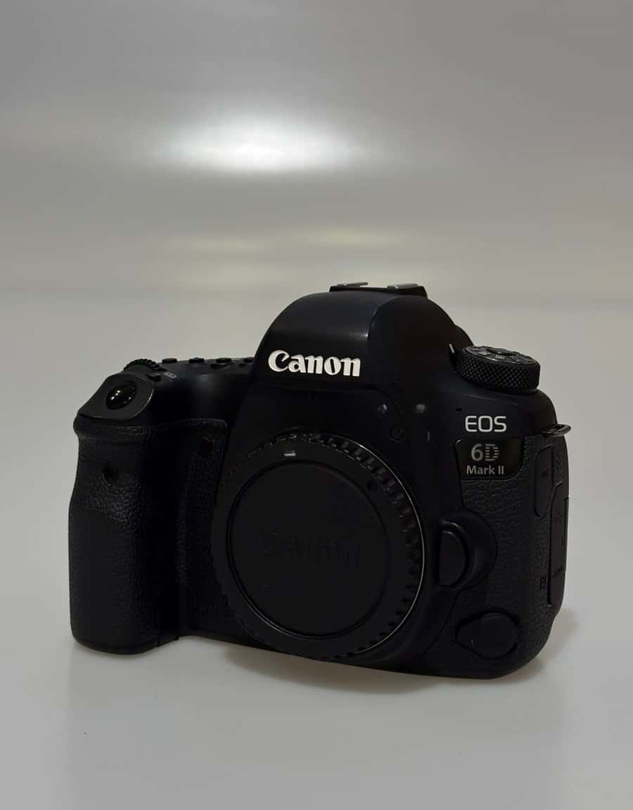 Фотоаппарат Canon 6D Mark II Body - Tenderyard