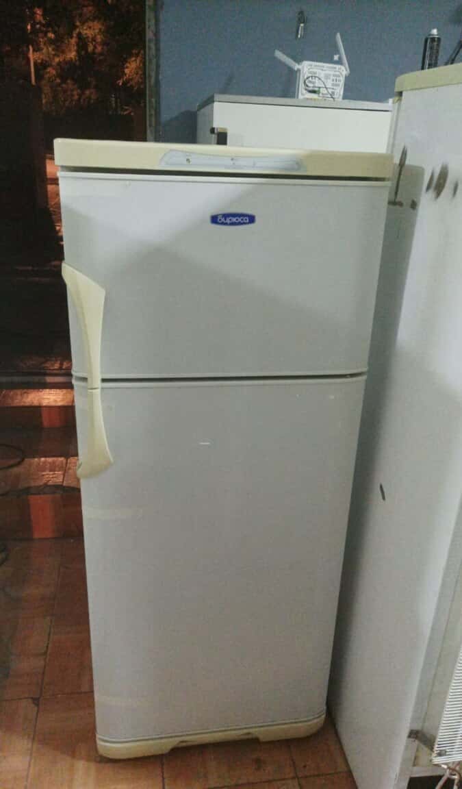 Indesit refrigerator - Tenderyard