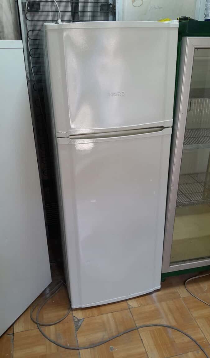 Indesit refrigerator - Tenderyard