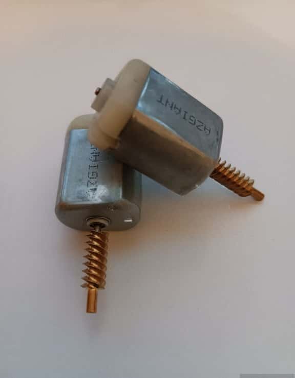 Door lock motor for Infiniti FX35 and Hyundai Elantra - Tenderyard