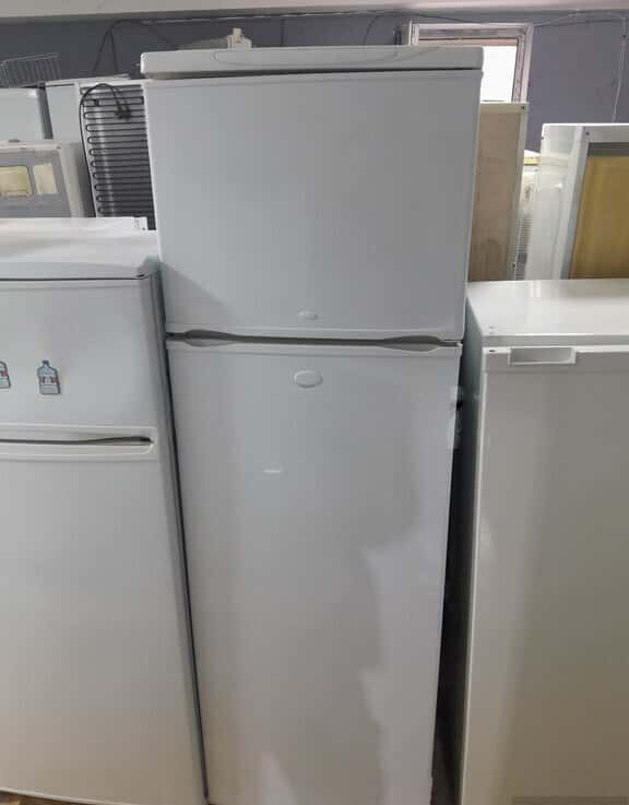 Indesit refrigerator - Tenderyard