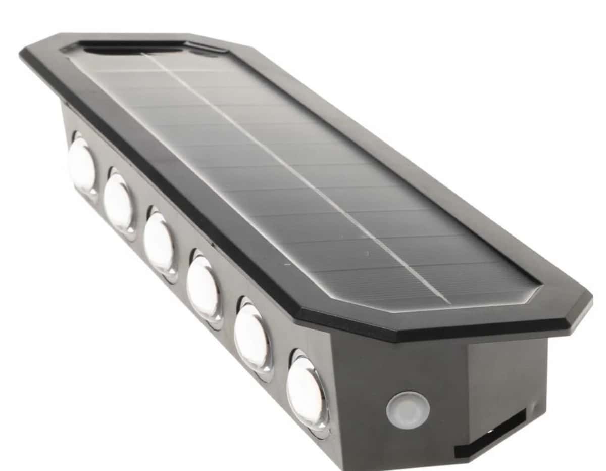 Solar wall light with 6-LED motion sensor - Tenderyard