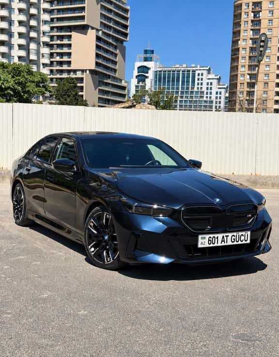 BMW i5, 2023 год, 40 000 км - Tenderyard