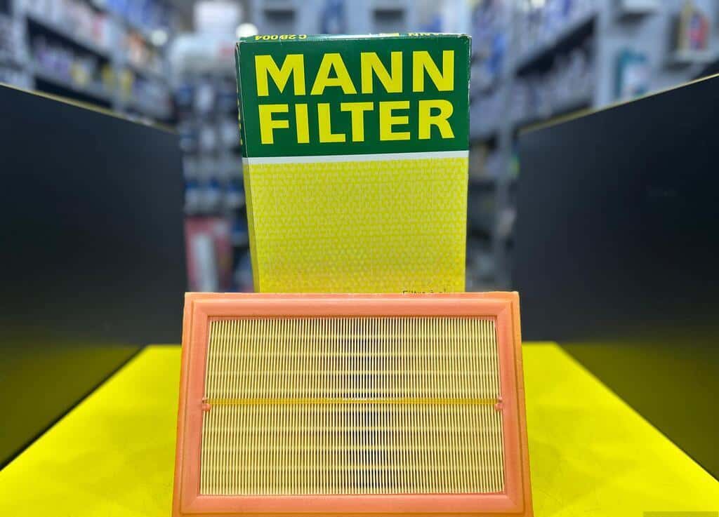 Air filter Mann Mercedes C-Class W205 - Tenderyard