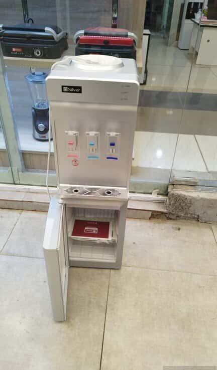 Hausberg water dispenser - Tenderyard