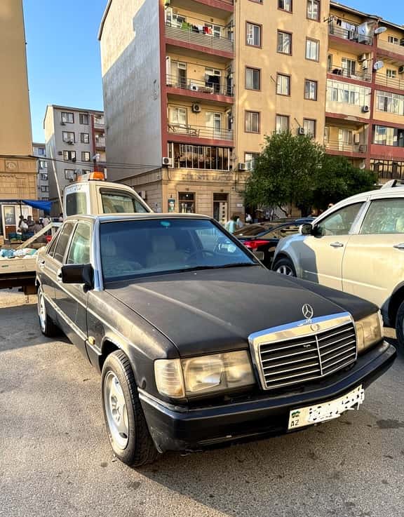 Mercedes 190, 1992 year, 350 km, 2000 L - Tenderyard