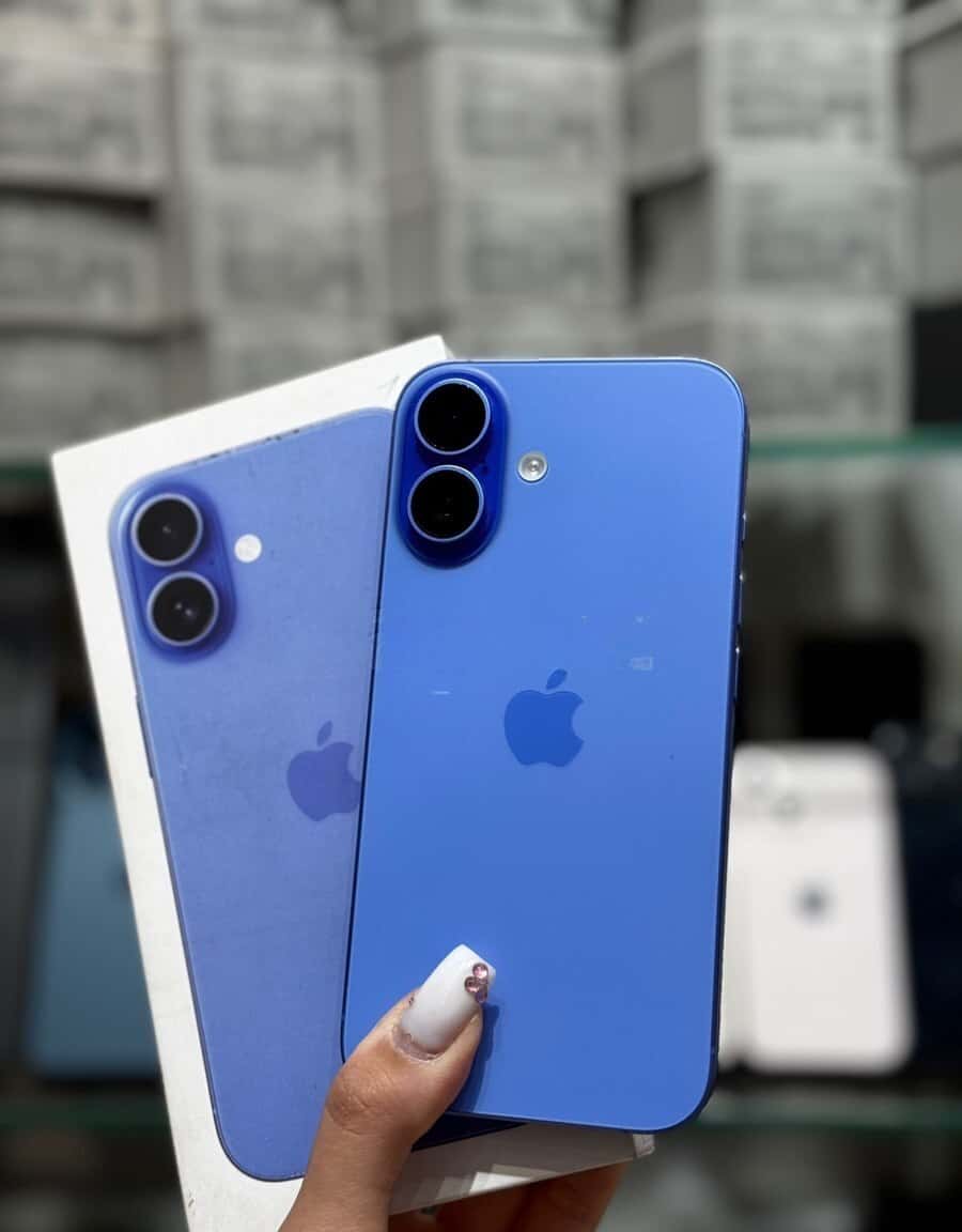 Apple iPhone 16, 8 GB - Tenderyard