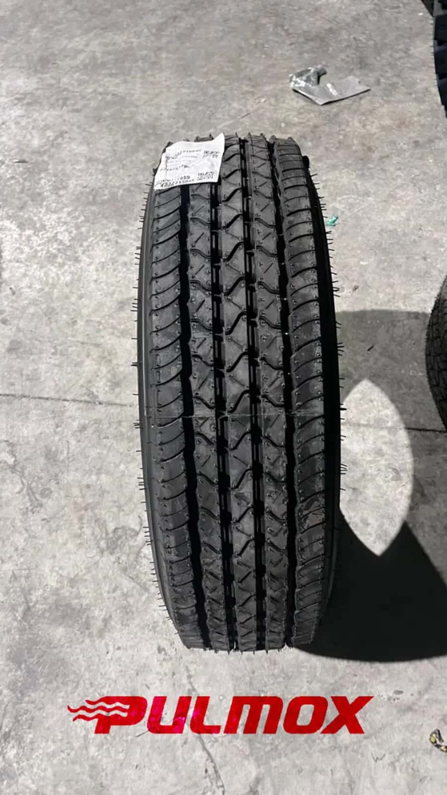 Truck tire Pulmox 215/75R17.5 - Tenderyard