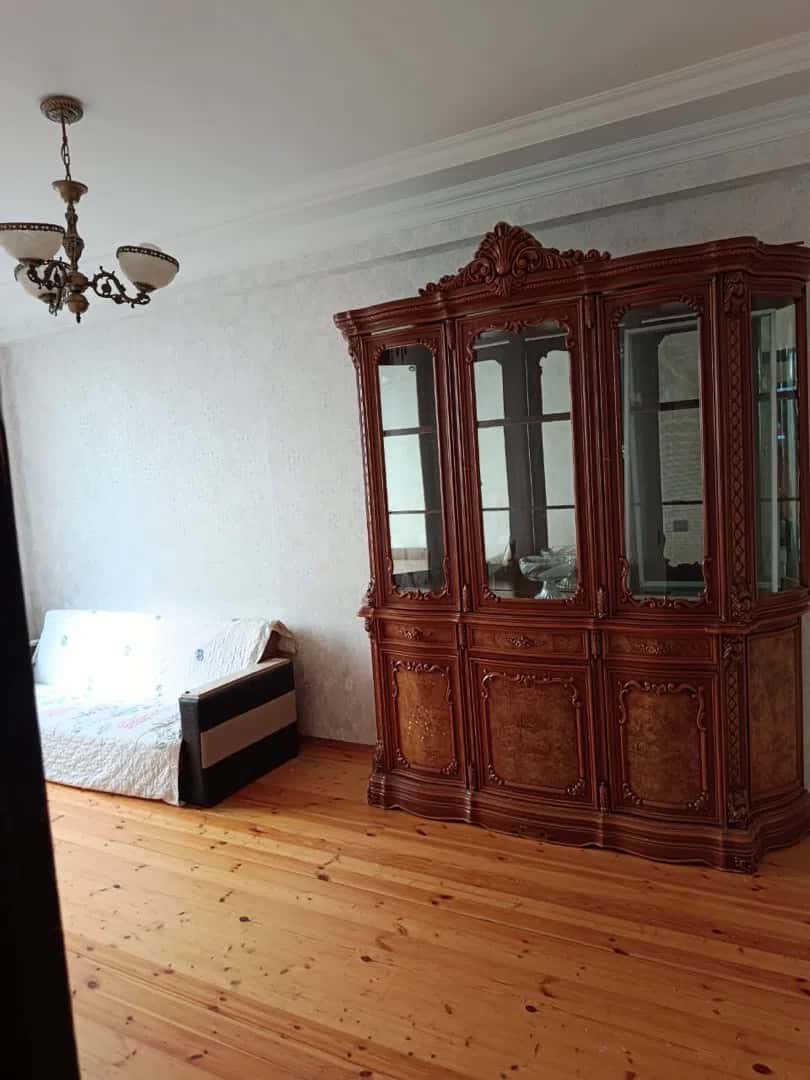 2 otaqlı mənzil 70 m² satılır - Tenderyard