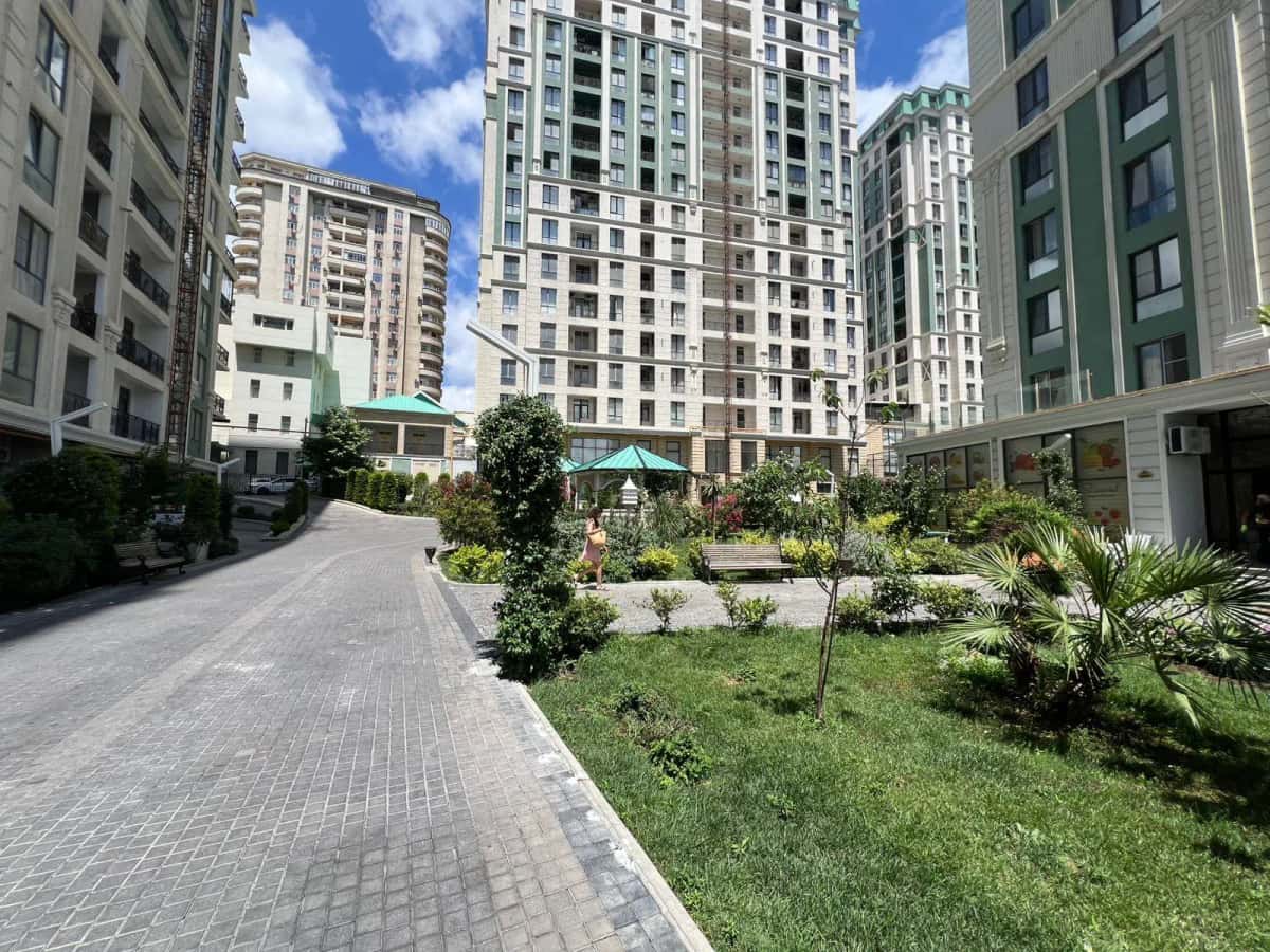 3-room apartment 142 m² for sale - Tenderyard
