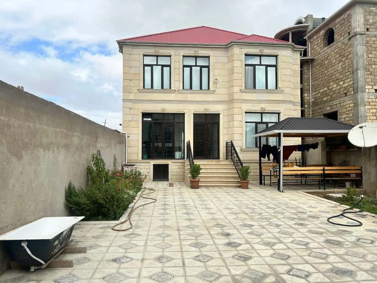 Продается 6-комнатный частный дом, 220 м² - Tenderyard