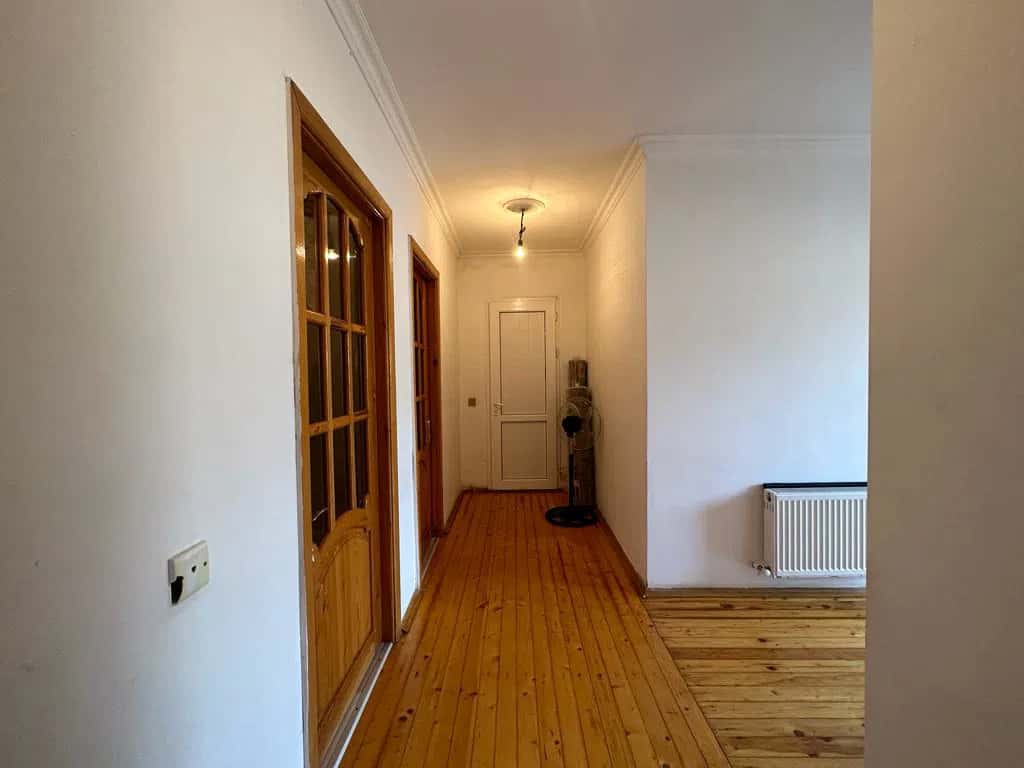 Продается 5-комнатный частный дом, 250 м² - Tenderyard