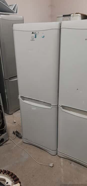 Indesit refrigerator - Tenderyard