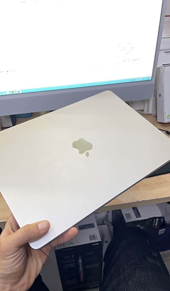 Apple brand laptop, Gray color - Tenderyard