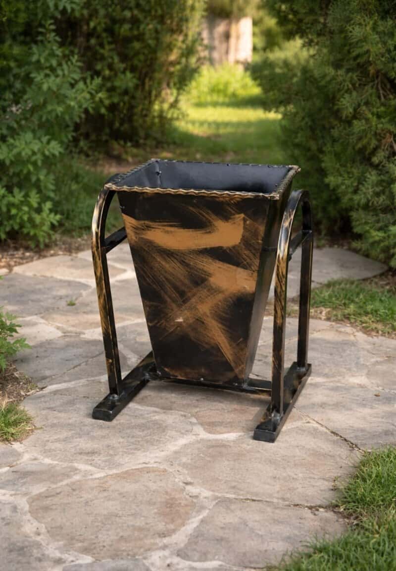 Waste bin new and durable - Tenderyard