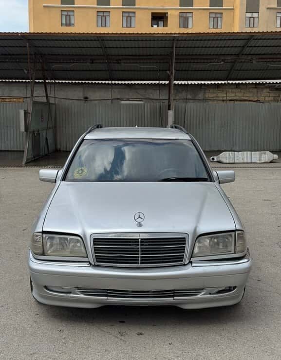 Mercedes C 220, 1999 il, 358000 km, 2200 L - Tenderyard