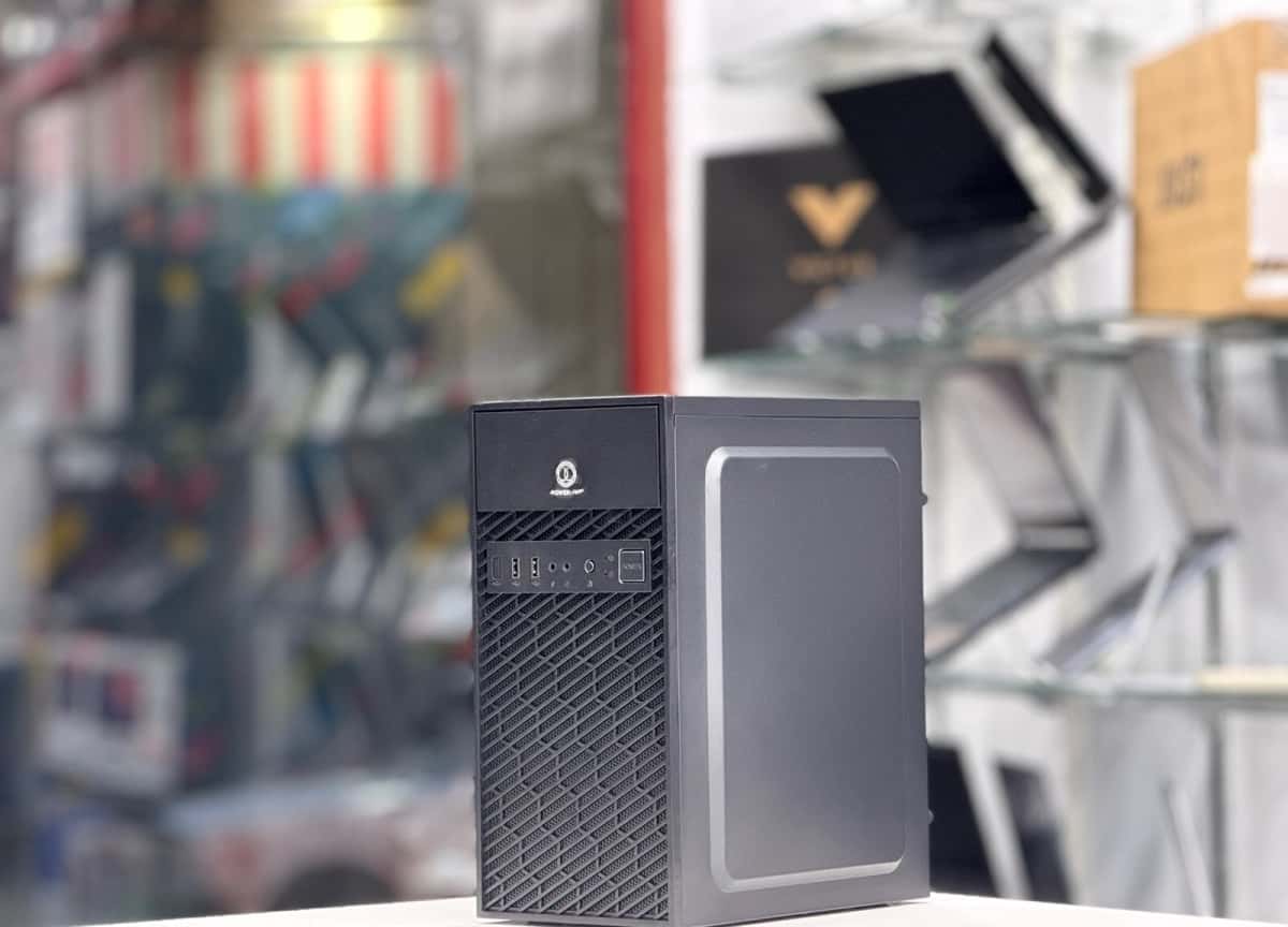Intel Core i3 9th Gen Desktop Computer Case - Tenderyard