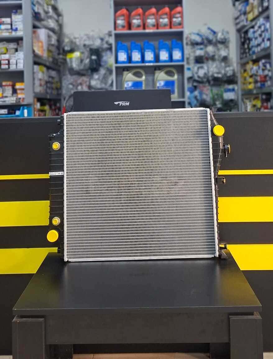 Water radiator for Ford Explorer 2006-2010 4.0 - Tenderyard