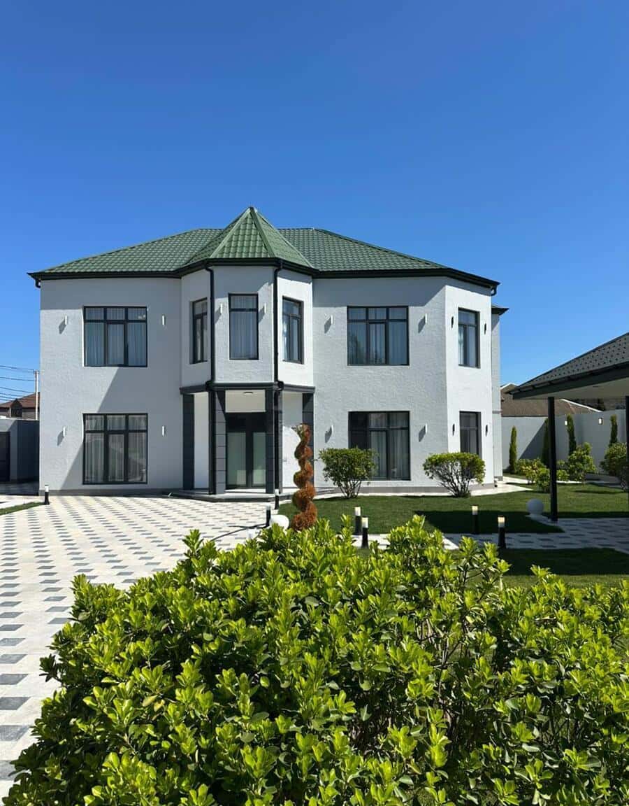Продается 8-комнатная дача, 350 м² - Tenderyard