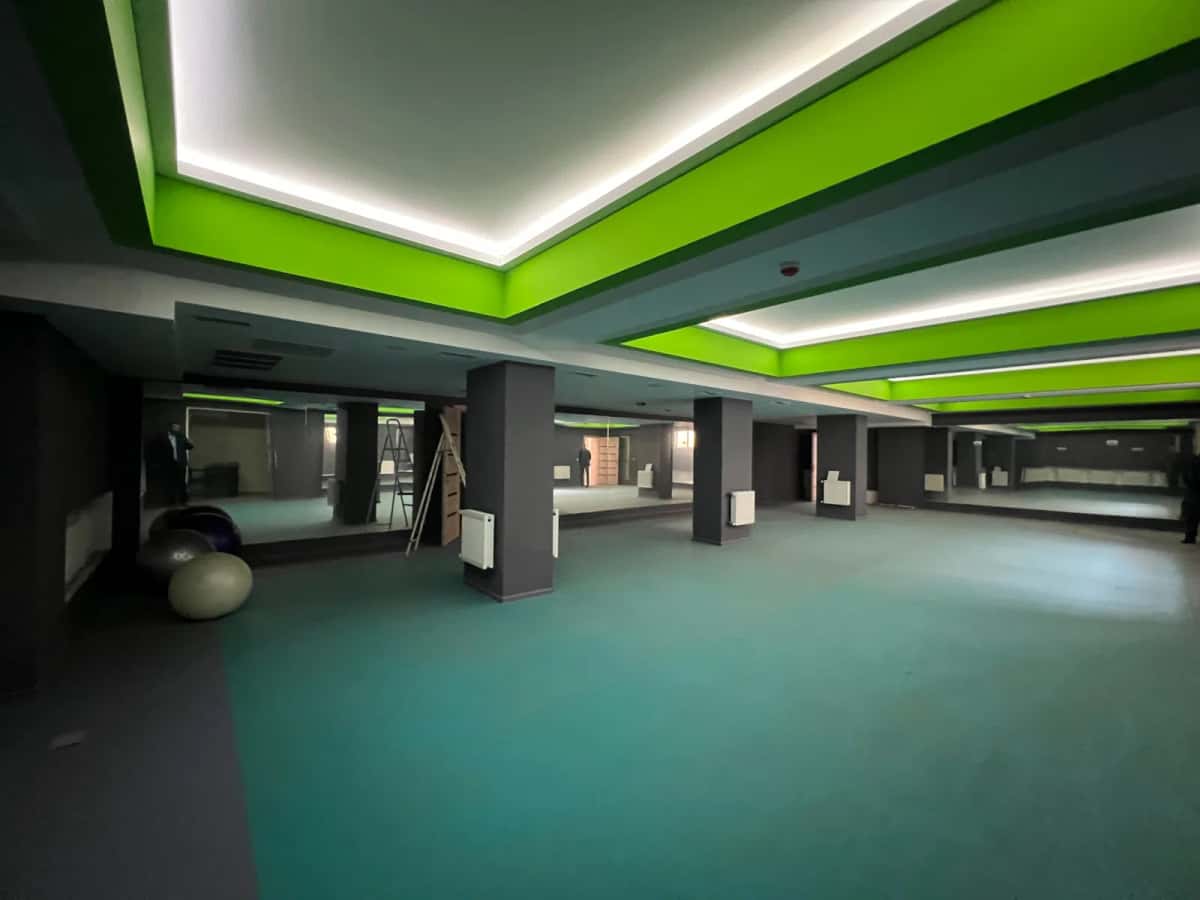 290 m² Əla təmirli obyekt kirayə verilir Bakı, Yasamal r. - Tenderyard