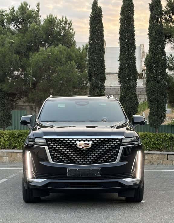 Cadillac Escalade, 2023 year, 49000 km, 3000 L - Tenderyard