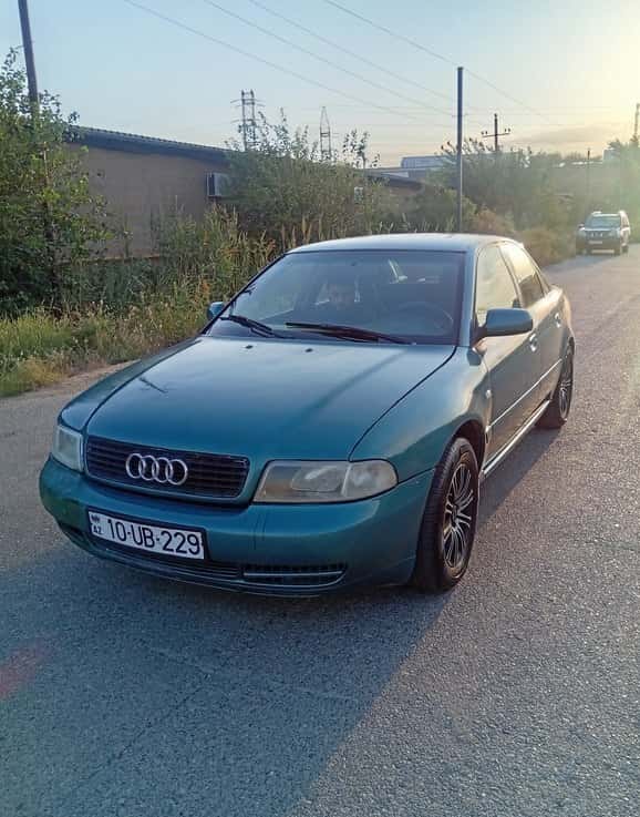 Audi A4, 2000 il, 209000 km, 1.8 L - Tenderyard
