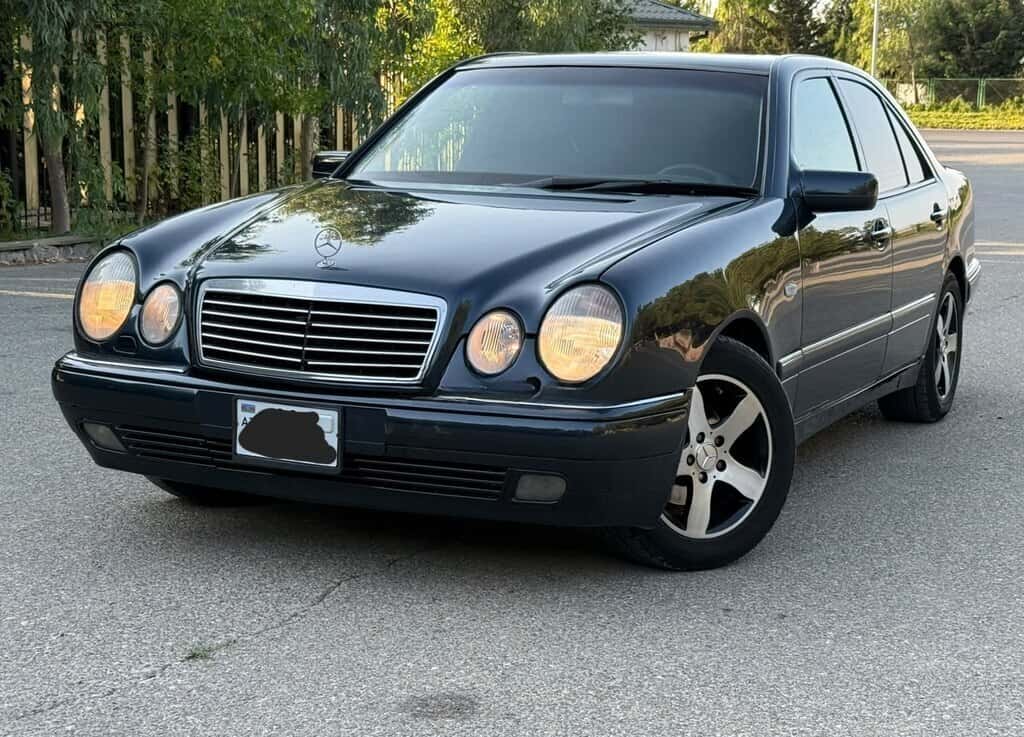 Mercedes E 200, 1999 il, 350000 km, 2000 L - Tenderyard