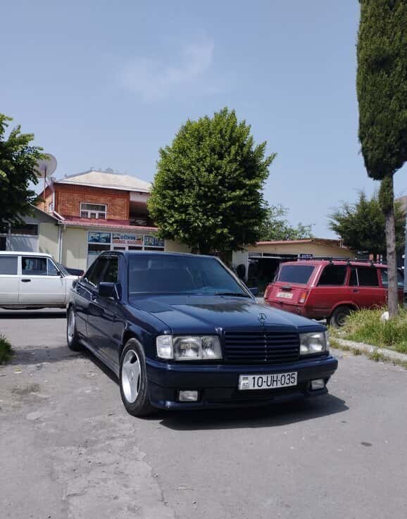 Mercedes 190, 1989 il, 456000 km, 2000 L - Tenderyard