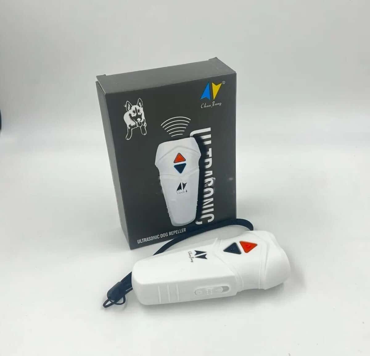 Portable ultrasonic dog repeller device - Tenderyard