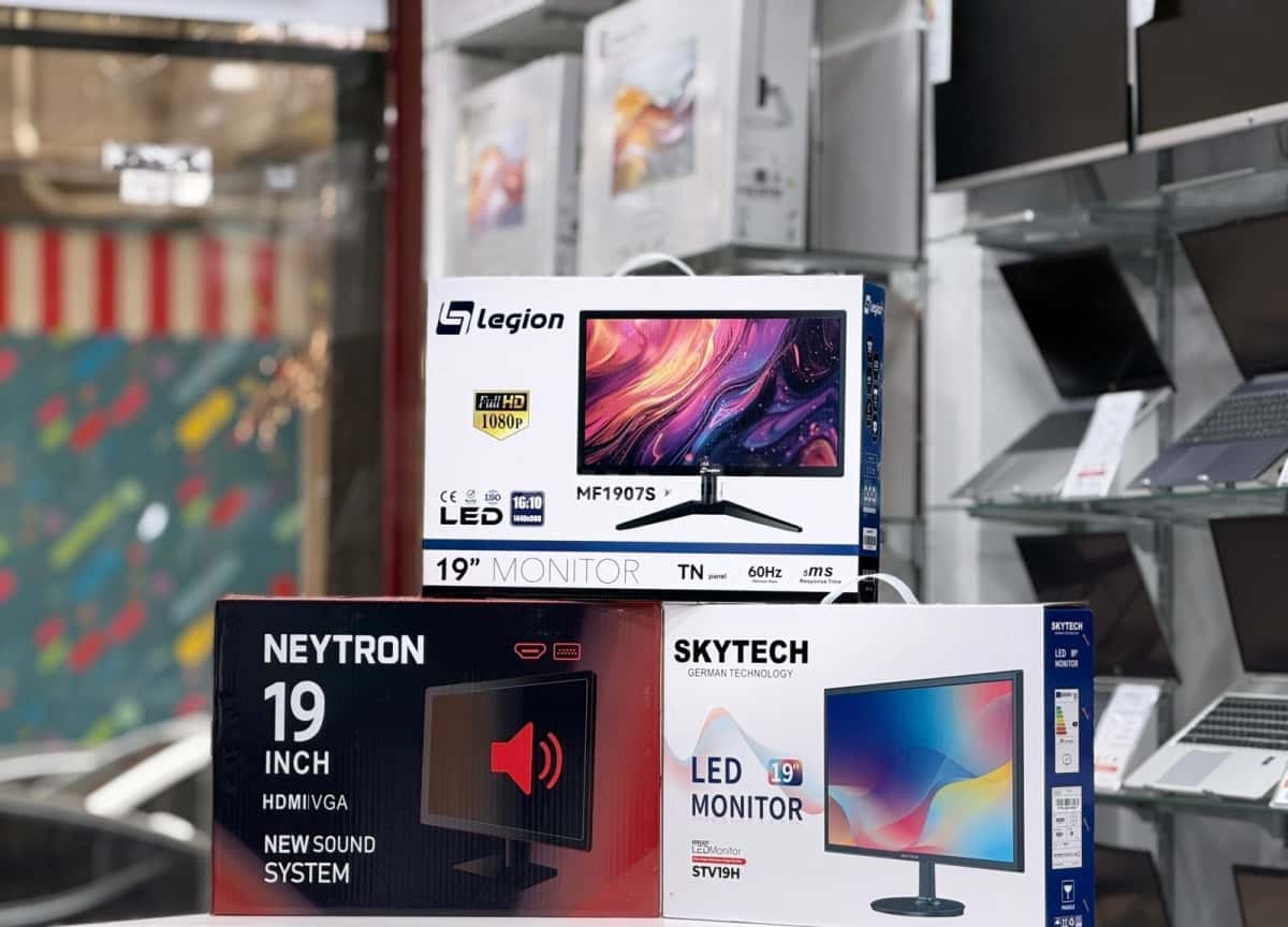 19-inch LED Monitor - Tenderyard