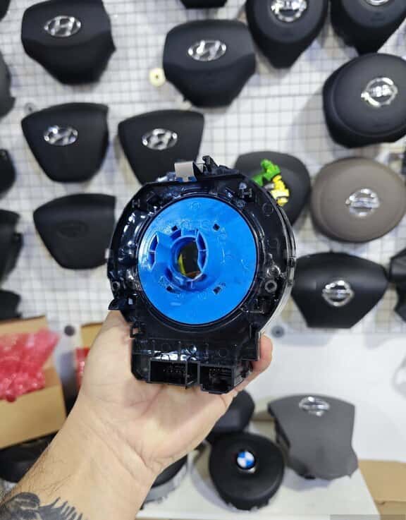 Steering wheel clock spring for BMW X5 - Tenderyard