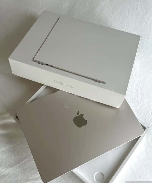 Apple brand laptop, Gray color - Tenderyard