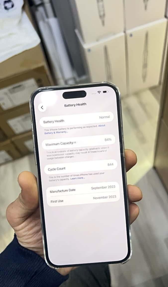 Apple iPhone 15 Pro Max, 8 GB - Tenderyard