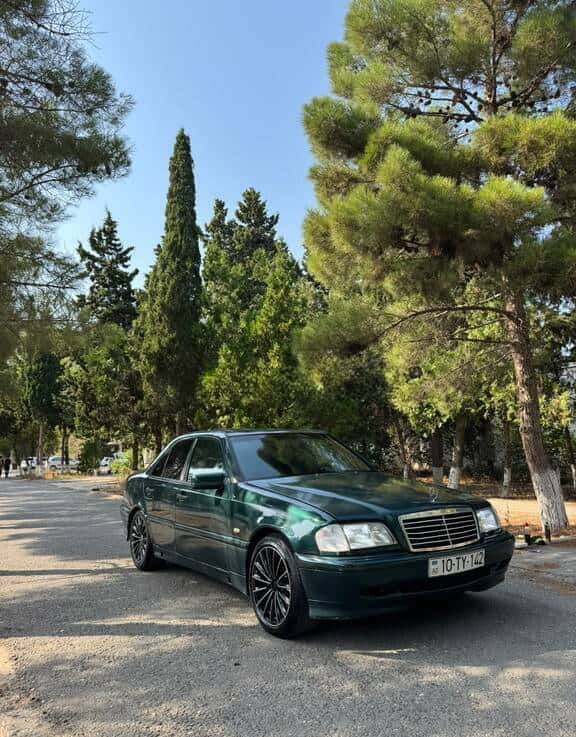 Mercedes C 200, 1998 il, 363000 km, 1800 L - Tenderyard