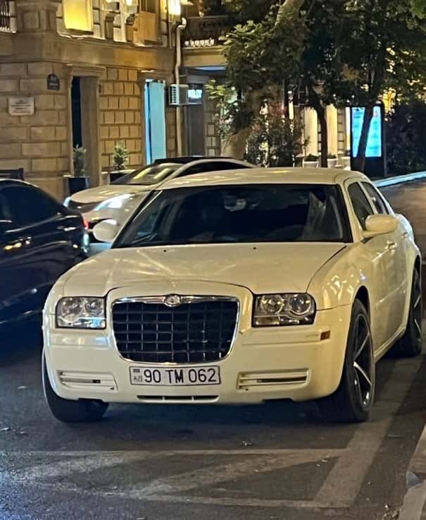 Chyrsler 300C, 2005 il, 233817 km, 2.7 L - Tenderyard
