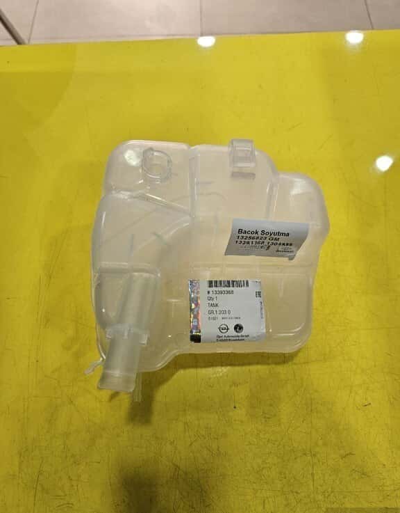 Antifreeze reservoir for Chevrolet Cruze 2009-2015 - Tenderyard