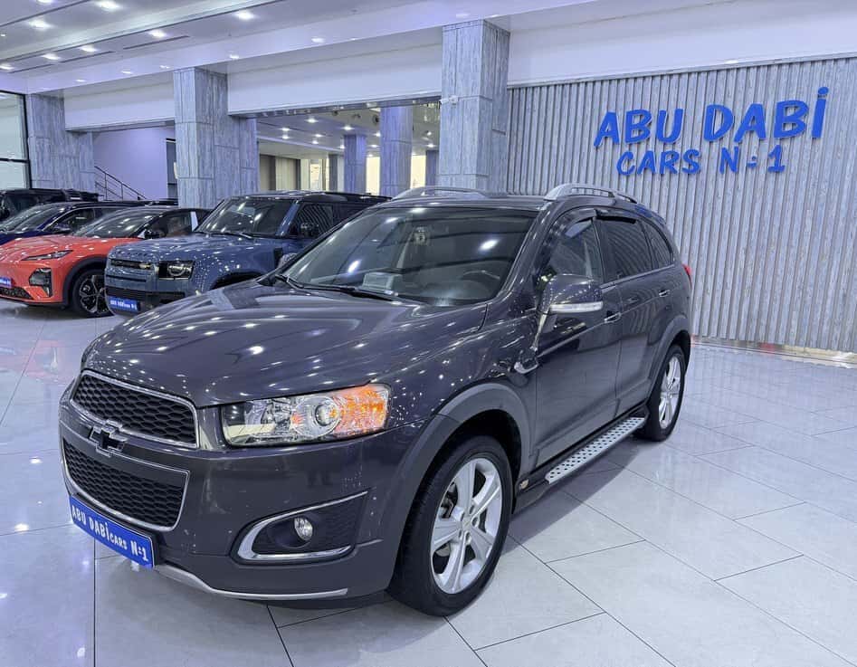 Chevrolet Captiva, 2015 год, 180200 км, 2000 л - Tenderyard