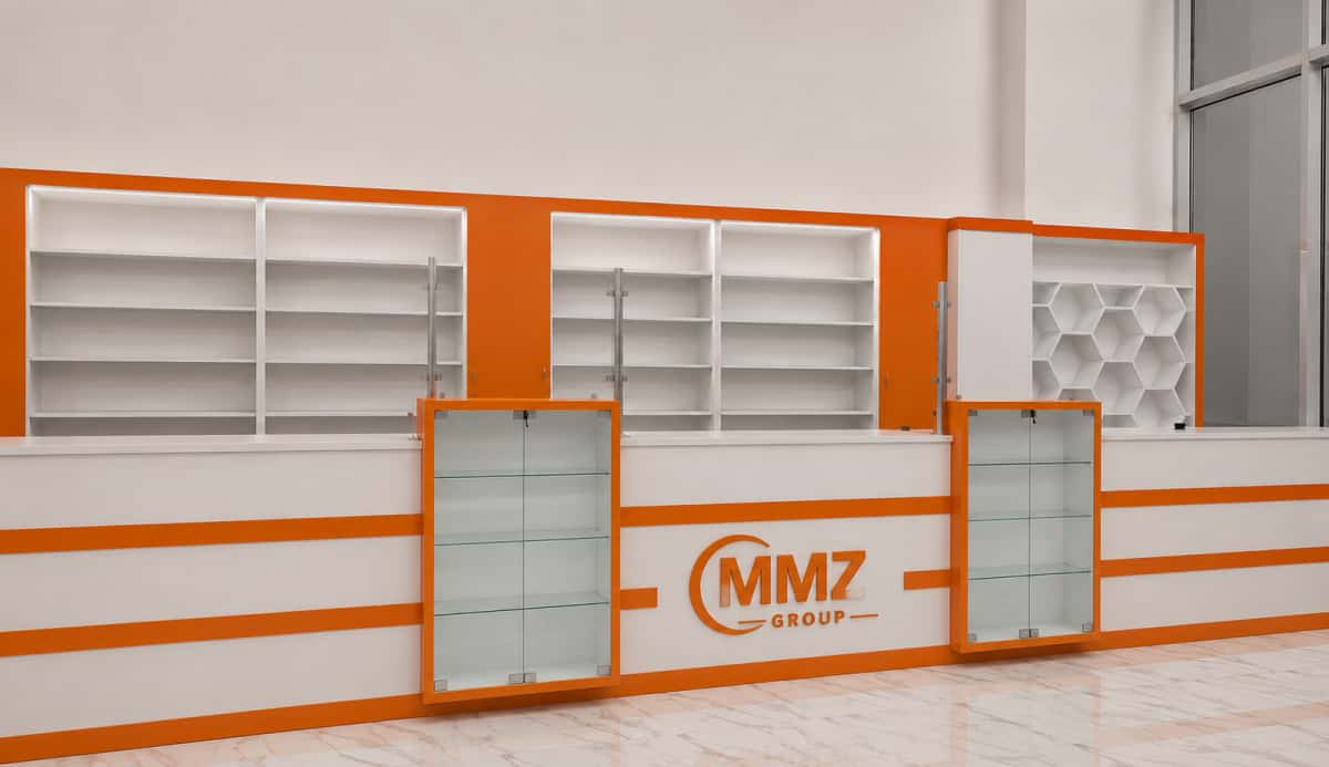Modern design retail display case and reception desk - Tenderyard