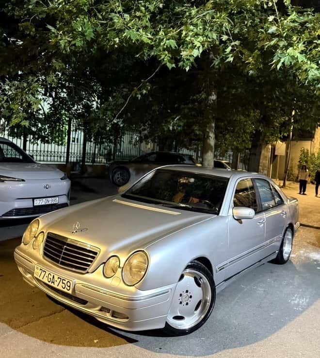 Mercedes E 240, 2001 il, 275000 km, 2400 L - Tenderyard