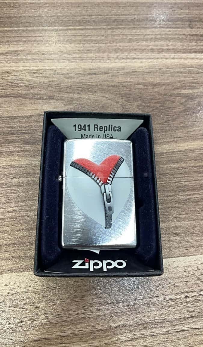 Zippo Ebony Lighter 28327 - Tenderyard