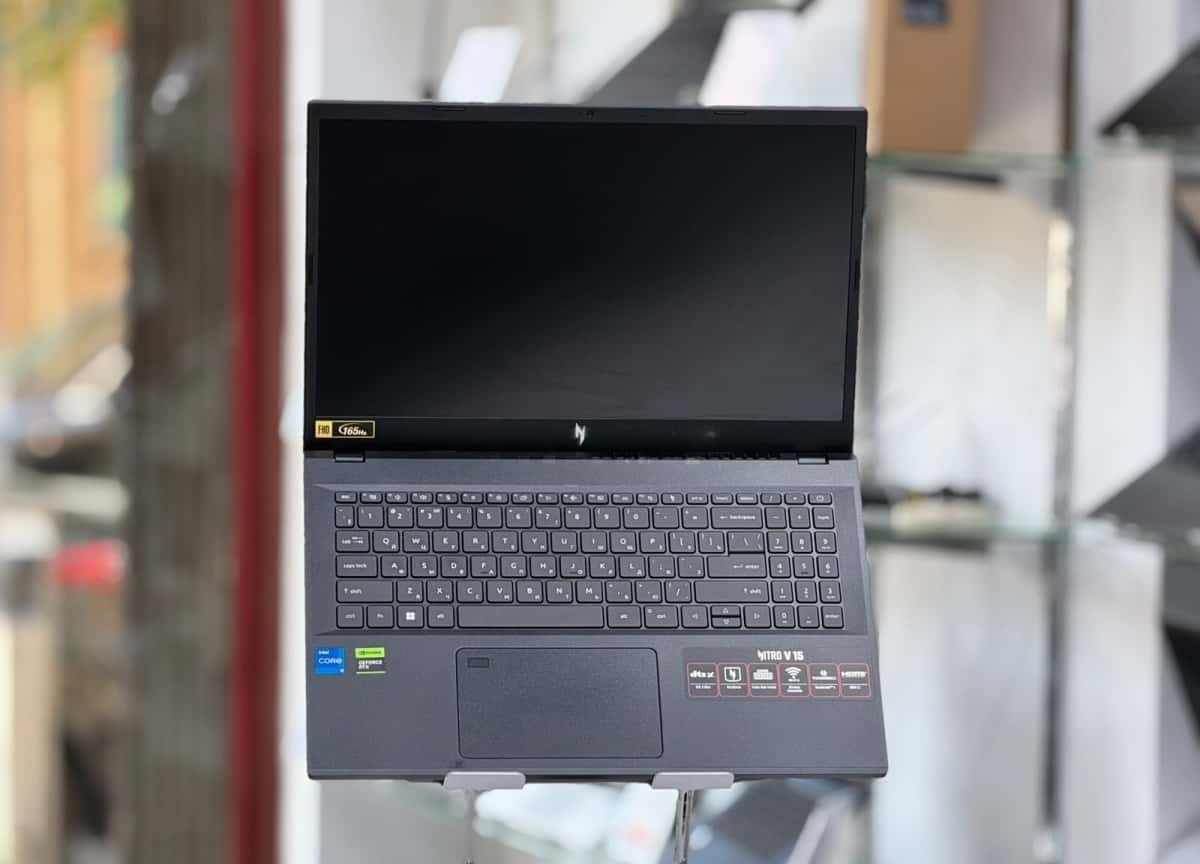Acer brand laptop, Gray color - Tenderyard