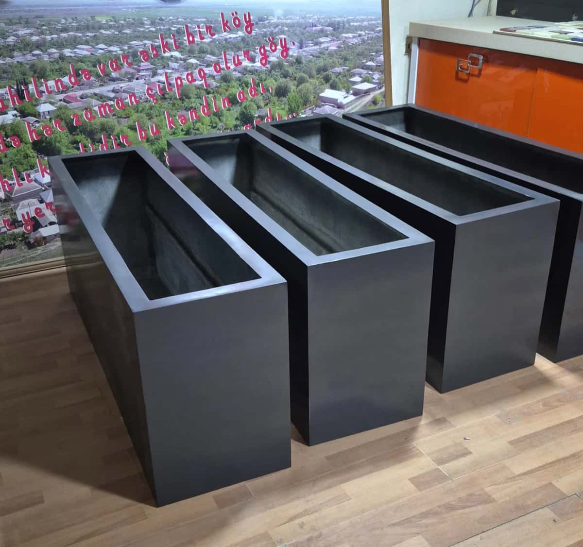 Fiberglass,polyester Düzbucaqlı dibçək modern dizayn - Tenderyard