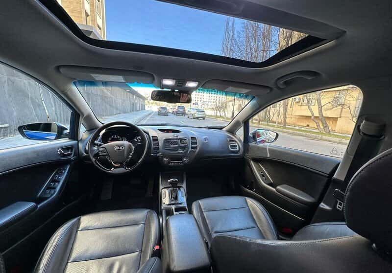 Avtomobil icarəsi Kia Forte 2017 - Tenderyard