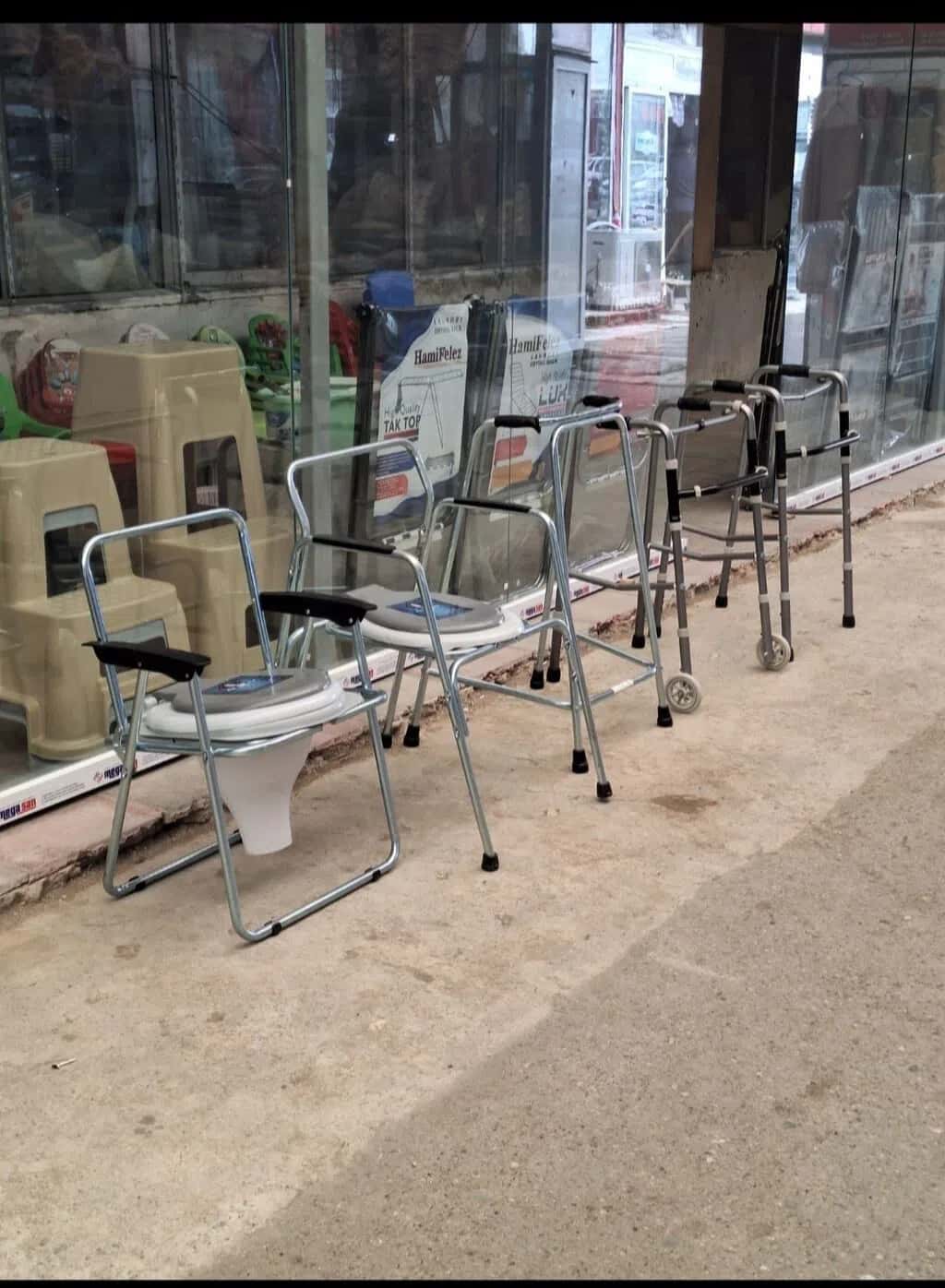 Folding commode chair and walker for patients - Tenderyard