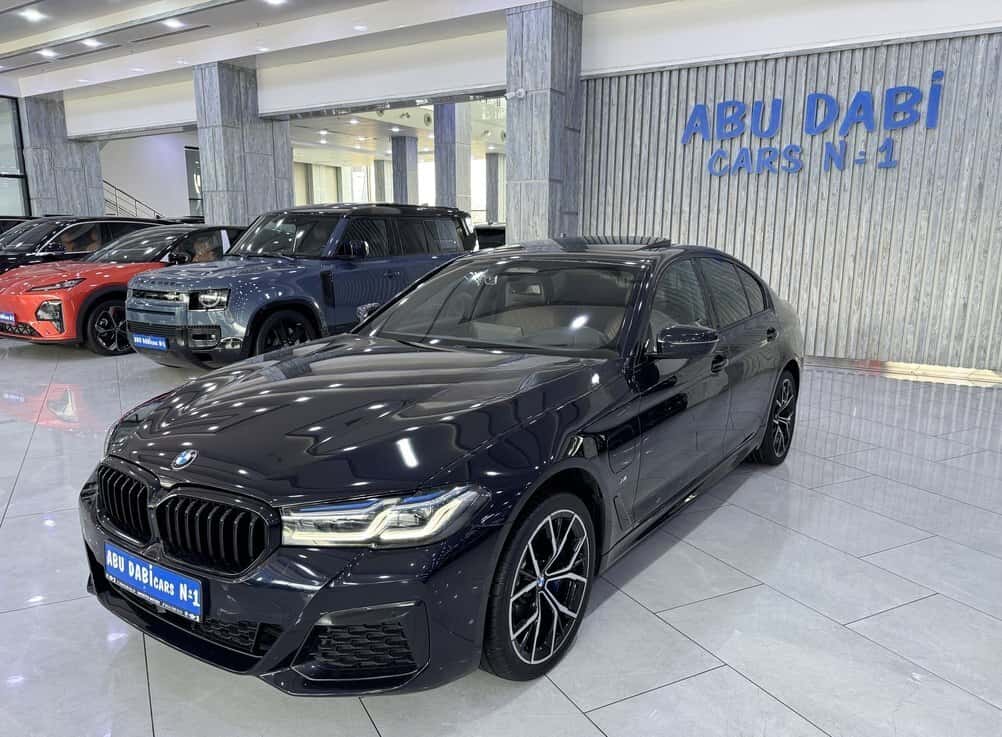 BMW 530e, 2021 год, 110300 км, 2000 л - Tenderyard