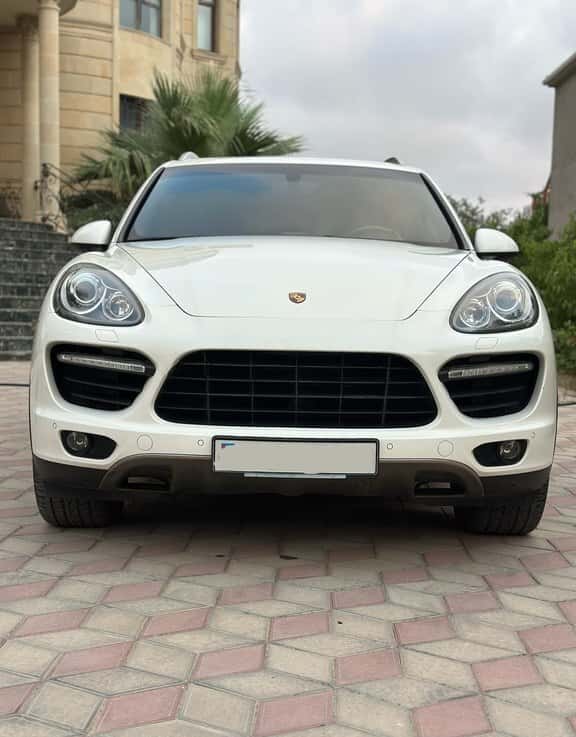 Porsche Cayenne Turbo, 2011, 157000 km, 4800 L - Tenderyard
