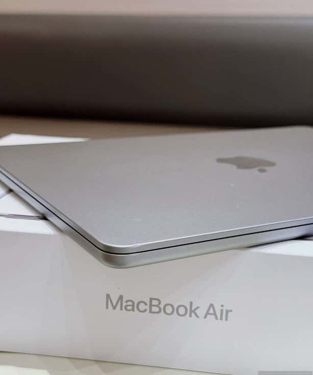Apple brand laptop, Gray color - Tenderyard