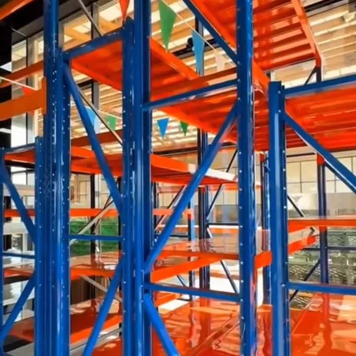 Warehouse shelves - Tenderyard